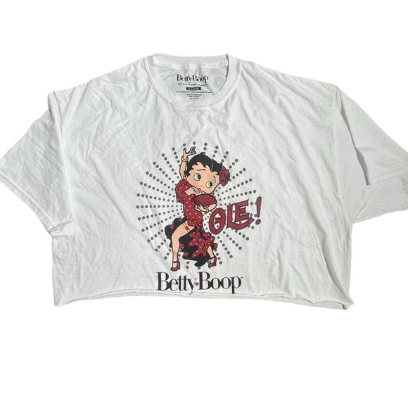 437-Betty Boop white crop top - super cute and retro! #y2k #croptop #bettyboop - Picture 1 of 5